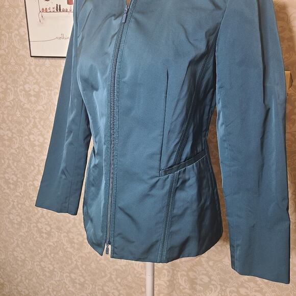 LAFAYETTE 148 New York Size 2 Lightweight Green Jacket - Picture 3 of 11